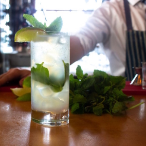 Finns Victoria BC - Mojito Cocktail